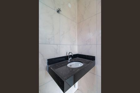 Casa à venda com 80m², 2 quartos e 2 vagas Casa à venda com 80m², 2 quartos e 2 vagasSuíte 1 Banheiro