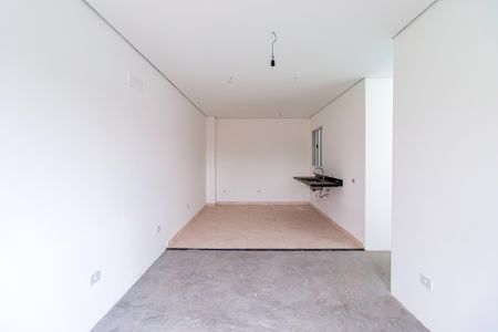 Sala de casa à venda com 2 quartos, 80m² em Jardim Monte Kemel, São Paulo