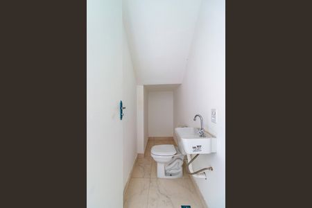 Lavabo de casa à venda com 2 quartos, 80m² em Jardim Monte Kemel, São Paulo