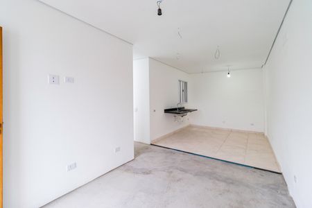 Sala de casa à venda com 2 quartos, 80m² em Jardim Monte Kemel, São Paulo