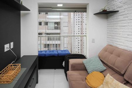 Sala de apartamento para alugar com 2 quartos, 50m² em Sítio da Figueira, São Paulo