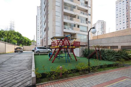 Apartamento para alugar com 50m², 2 quartos e 1 vaga Apartamento para alugar com 50m², 2 quartos e 1 vagaÁrea comum - Playground