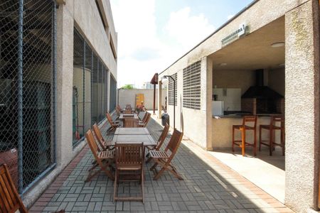 Apartamento para alugar com 50m², 2 quartos e 1 vaga Apartamento para alugar com 50m², 2 quartos e 1 vagaÁrea comum - Churrasqueira