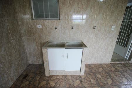Casa para alugar com 180m², 2 quartos e 1 vaga Casa para alugar com 180m², 2 quartos e 1 vagaChurrasqueira