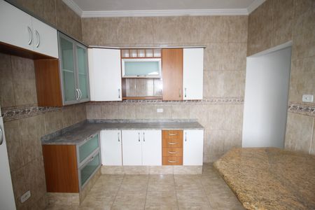 Casa para alugar com 180m², 2 quartos e 1 vaga Casa para alugar com 180m², 2 quartos e 1 vagaCozinha