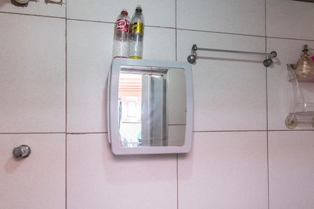 Banheiro da Garagem de casa à venda com 3 quartos, 200m² em Irajá, Rio de Janeiro
