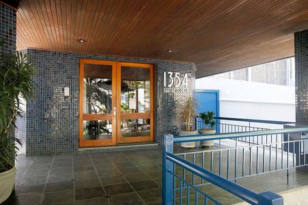 Apartamento à venda com 62m², 1 quarto e 1 vagaFachada