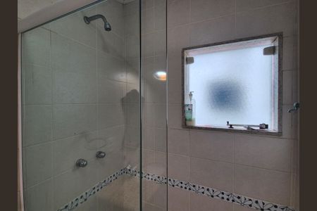 Casa de condomínio à venda com 400m², 4 quartos e 2 vagasBanheiro do sótão