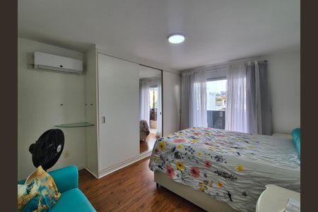 Casa de condomínio à venda com 400m², 4 quartos e 2 vagasSuíte 3