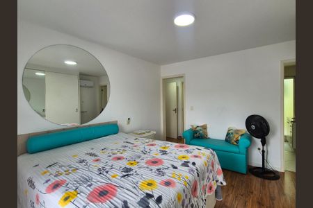 Casa de condomínio à venda com 400m², 4 quartos e 2 vagasSuíte 3