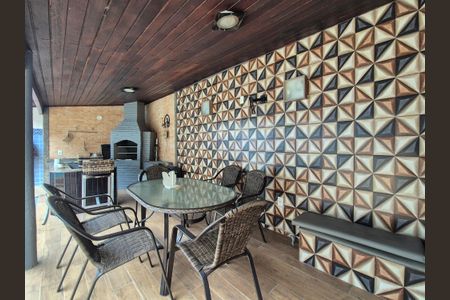 Casa de condomínio à venda com 400m², 4 quartos e 2 vagasEspaço Gourmet