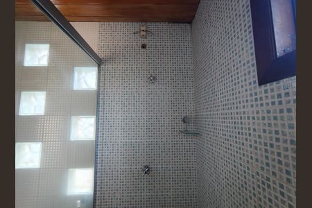 Casa de condomínio à venda com 172m², 3 quartos e 2 vagas Casa de condomínio à venda com 172m², 3 quartos e 2 vagasBanheiro Terraço