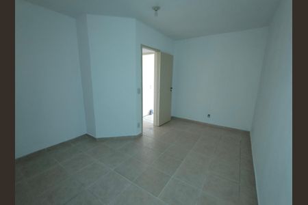 Casa de condomínio à venda com 172m², 3 quartos e 2 vagas Casa de condomínio à venda com 172m², 3 quartos e 2 vagasQuarto 1 - Suite