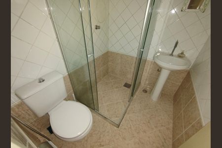 Casa de condomínio à venda com 172m², 3 quartos e 2 vagas Casa de condomínio à venda com 172m², 3 quartos e 2 vagasBanheiro Suite 1