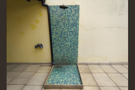 Casa de condomínio à venda com 172m², 3 quartos e 2 vagas Casa de condomínio à venda com 172m², 3 quartos e 2 vagasTerraço / Area Gourmet