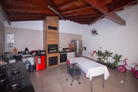 Apartamento à venda com 155m², 3 quartos e 2 vagasÁrea gourmet