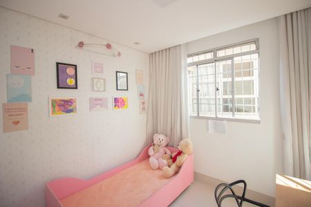 Apartamento à venda com 155m², 3 quartos e 2 vagasQuarto 2