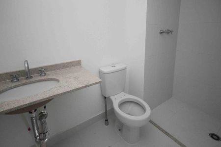 Apartamento à venda com 63m², 2 quartos e 1 vagaBanheiro Social