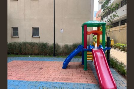 Apartamento à venda com 26m², 1 quarto e sem vaga Apartamento à venda com 26m², 1 quarto e sem vagaÁrea comum - Playground