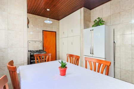 Casa à venda com 250m², 2 quartos e 5 vagasCozinha