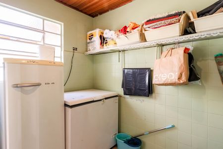 Casa à venda com 250m², 2 quartos e 5 vagasÁrea de Serviço