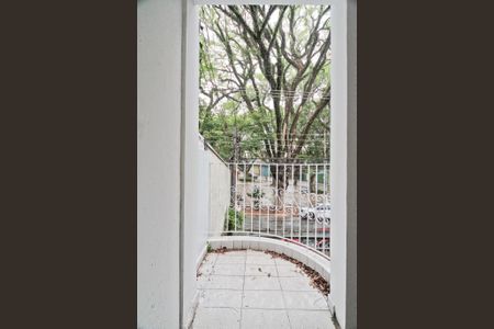 Casa para alugar com 450m², 3 quartos e 2 vagasVaranda