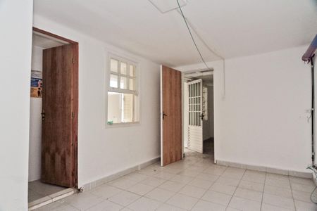 Casa para alugar com 450m², 3 quartos e 2 vagasEdícula - quarto
