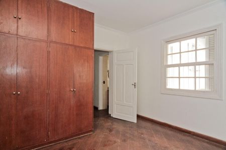 Casa para alugar com 450m², 3 quartos e 2 vagasSuíte