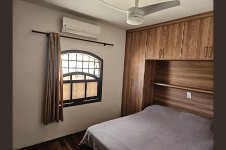 Casa à venda com 130m², 2 quartos e 1 vagaQuarto 1