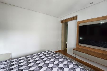 Apartamento para alugar com 180m², 4 quartos e 3 vagas Apartamento para alugar com 180m², 4 quartos e 3 vagasSuíte 2