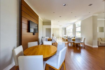 Apartamento para alugar com 180m², 4 quartos e 3 vagas Apartamento para alugar com 180m², 4 quartos e 3 vagasÁrea comum - Salão de festas