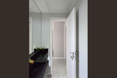 Apartamento para alugar com 180m², 4 quartos e 3 vagas Apartamento para alugar com 180m², 4 quartos e 3 vagasLavabo