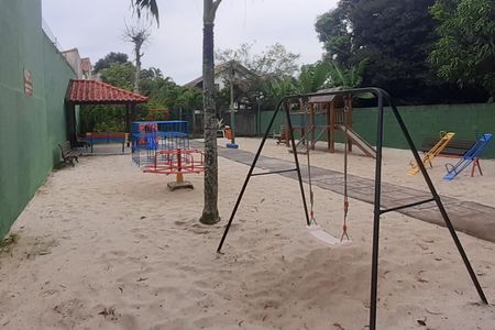 Casa de condomínio para alugar com 78m², 1 quarto e 2 vagas Casa de condomínio para alugar com 78m², 1 quarto e 2 vagasÁrea comum - Playground