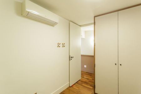 Apartamento à venda com 163m², 3 quartos e 1 vagaQuarto 2