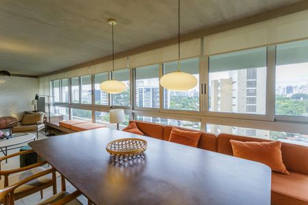 Apartamento à venda com 163m², 3 quartos e 1 vagaSala