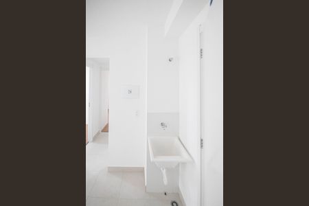 Apartamento para alugar com 32m², 2 quartos e sem vaga Apartamento para alugar com 32m², 2 quartos e sem vagaÁrea de Serviço