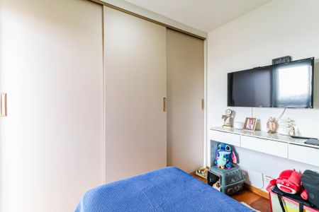 Casa de condomínio à venda com 180m², 3 quartos e 2 vagas Casa de condomínio à venda com 180m², 3 quartos e 2 vagasQuarto 01