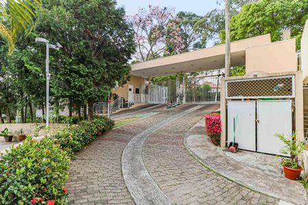 Casa de condomínio à venda com 180m², 3 quartos e 2 vagas Casa de condomínio à venda com 180m², 3 quartos e 2 vagasÁrea comum