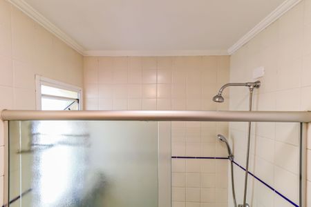 Casa de condomínio à venda com 180m², 3 quartos e 2 vagas Casa de condomínio à venda com 180m², 3 quartos e 2 vagasBanheiro social