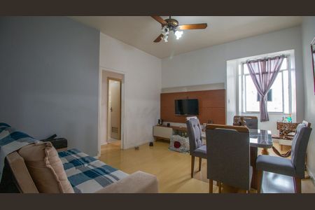 Apartamento à venda com 89m², 3 quartos e sem vagaSala