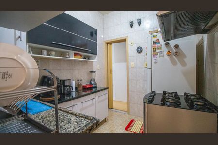 Apartamento à venda com 89m², 3 quartos e sem vagaCozinha