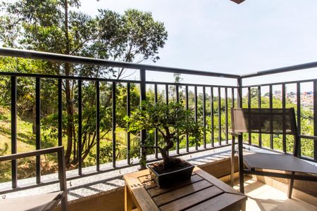 Apartamento à venda com 60m², 2 quartos e 1 vagaVaranda