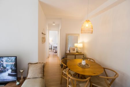 Apartamento à venda com 60m², 2 quartos e 1 vagaSala