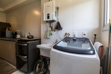 Apartamento à venda com 60m², 2 quartos e 1 vagaÁrea de Serviço