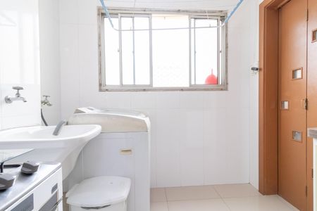 Apartamento à venda com 60m², 3 quartos e 1 vagaÁrea de Serviço