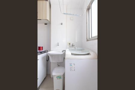 Apartamento à venda com 60m², 3 quartos e 1 vagaÁrea de Serviço