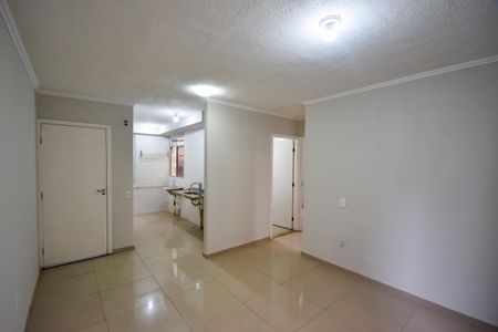 Sala de apartamento à venda com 2 quartos, 44m² em Bonsucesso, Rio de Janeiro