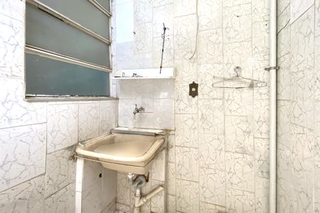 Casa à venda com 75m², 3 quartos e 1 vagaÁrea de Serviço