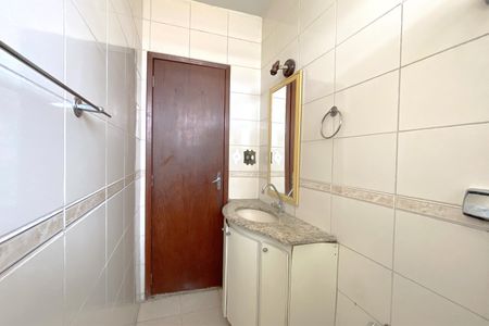 Casa à venda com 75m², 3 quartos e 1 vagaBanheiro
