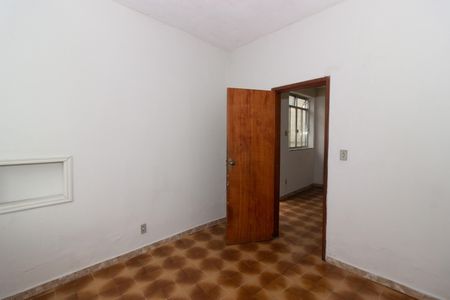 Quarto de casa para alugar com 1 quarto, 70m² em Bento Ribeiro, Rio de Janeiro